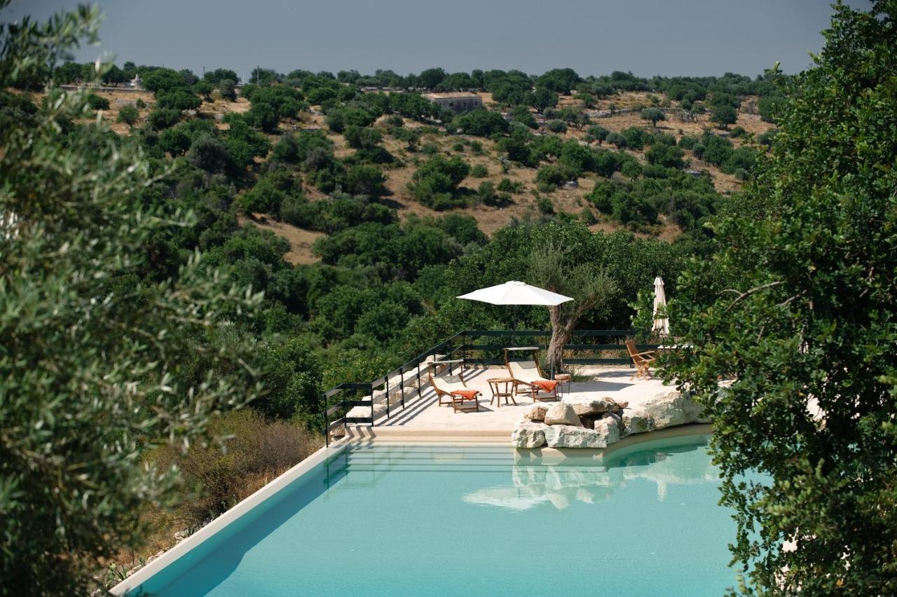 Отель Relais Parco Cavalonga Доннафугата Экстерьер фото